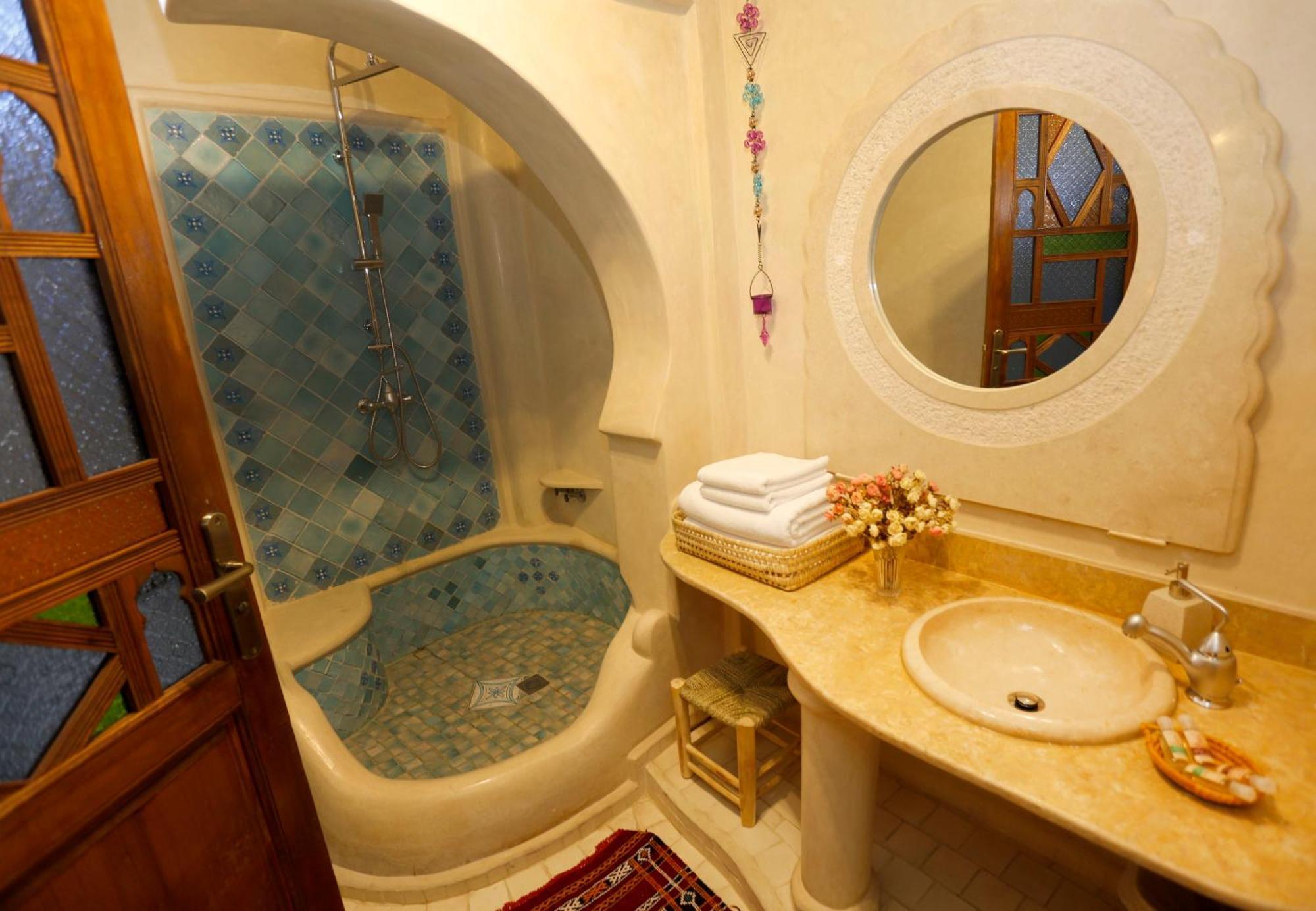 Riad Cherifa Şafşavan Oda fotoğraf
